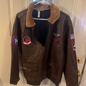 Top gun maverick costume adult standard check description for measurements.